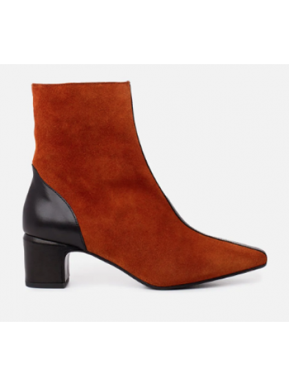 Botin artesanal marrón